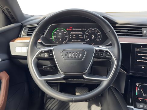 Certified 2022 Audi e-tron Premium w/ Convenience Plus Package image 20