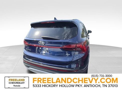 Used 2023 Hyundai Santa Fe SE AWD/4WD image 3