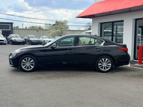 Used 2017 INFINITI Q50 3.0t Premium w/ 3.0T Premium Plus Package RWD image 3