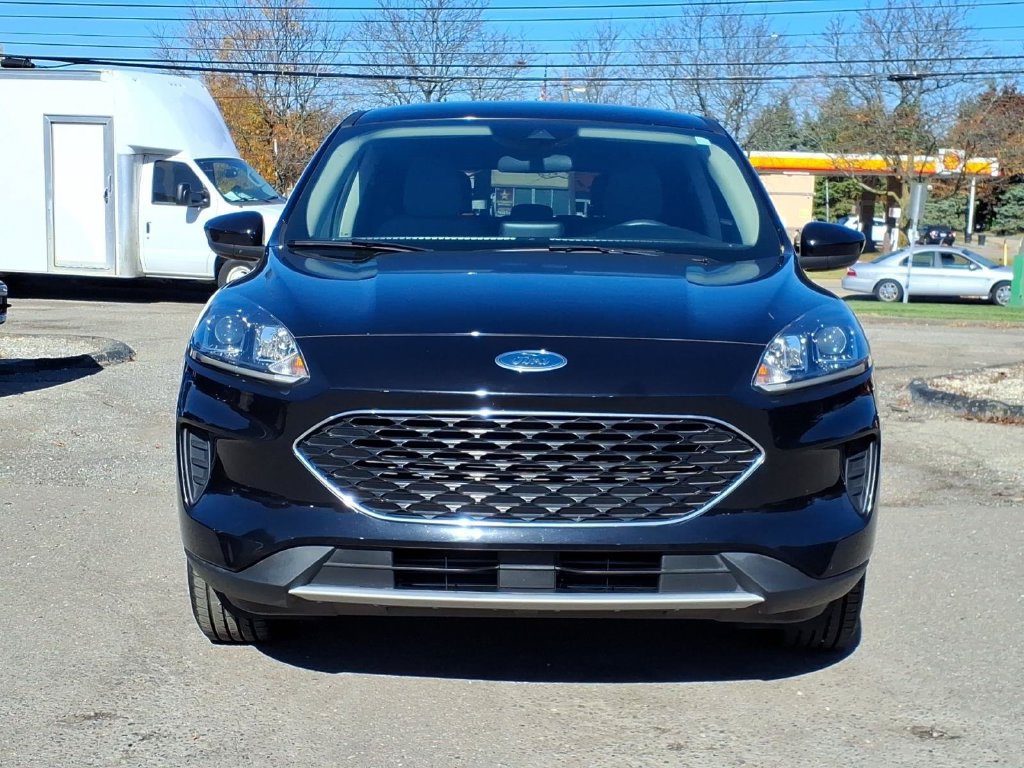Certified 2020 Ford Escape SE AWD/4WD image 2