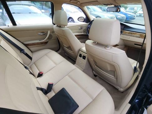 Used 2008 BMW 328xi Wagon AWD/4WD image 11