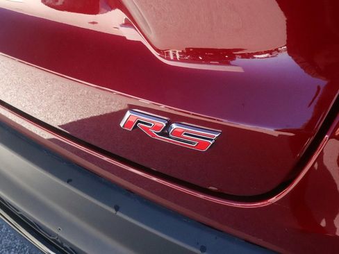 Used 2024 Chevrolet Trax RS w/ Sunroof Package image 7