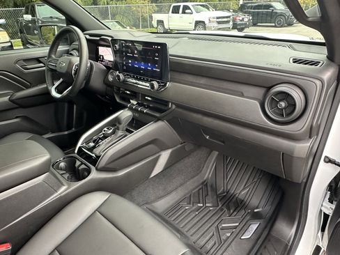 Certified 2025 Chevrolet Colorado Trail Boss image 39