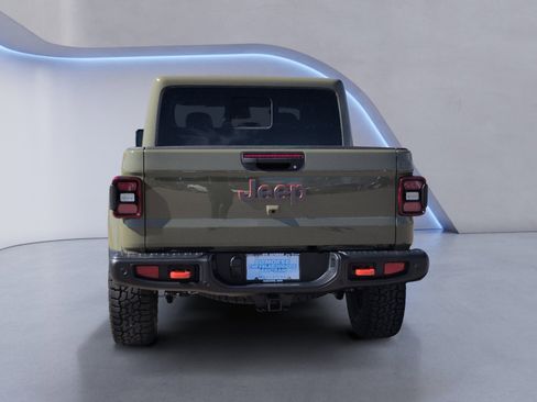 New 2026 Jeep Gladiator Mojave image 4