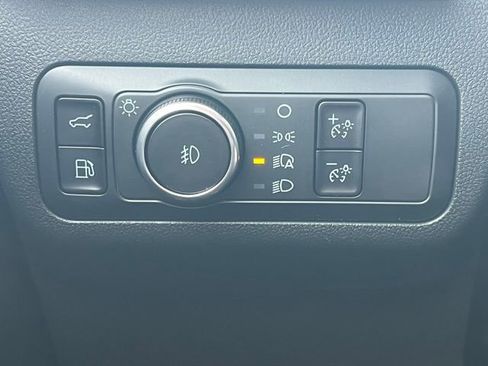 New 2026 Ford Escape SE image 24