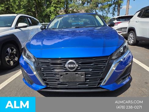 Used 2025 Nissan Altima 2.5 SV FWD image 27
