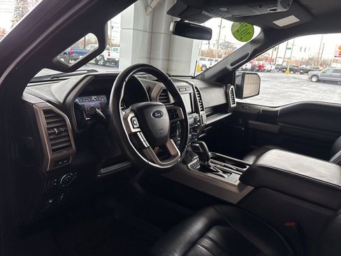 Used 2020 Ford F150 Platinum image 11