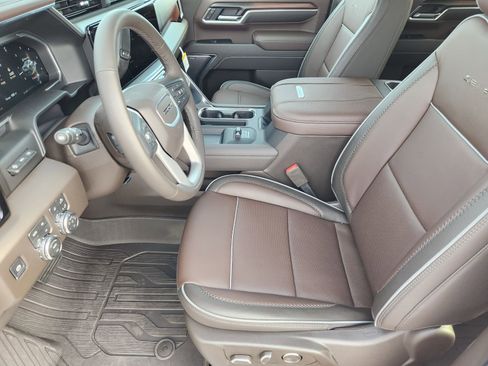 New 2026 GMC Sierra 2500 Denali image 16