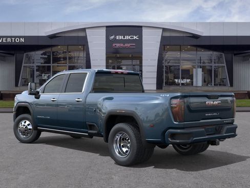 New 2026 GMC Sierra 3500 Denali Ultimate AWD/4WD image 3