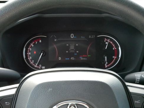 Certified 2025 Toyota RAV4 XLE AWD/4WD image 21