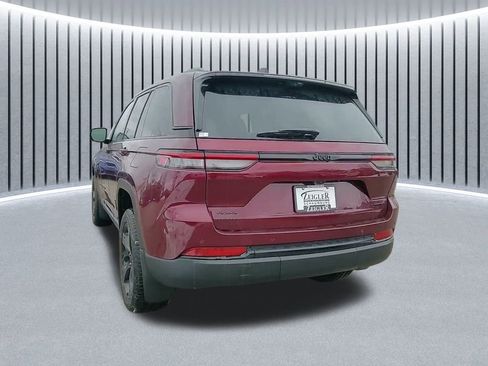 New 2025 Jeep Grand Cherokee Limited w/ Luxury Tech Group II image 11