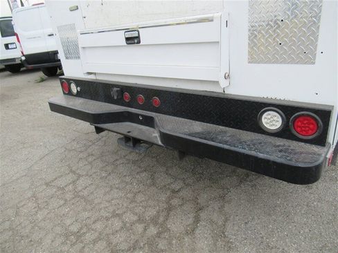 Used 2015 Chevrolet Silverado 3500 W/T image 11