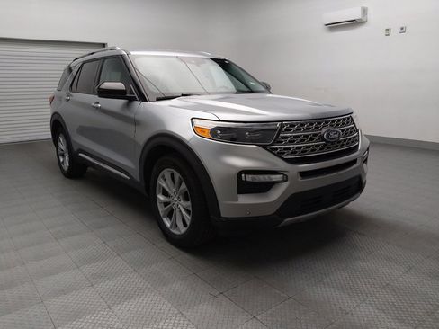 Used 2024 Ford Explorer Limited image 13