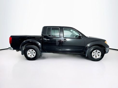 Used 2016 Nissan Frontier S image 11