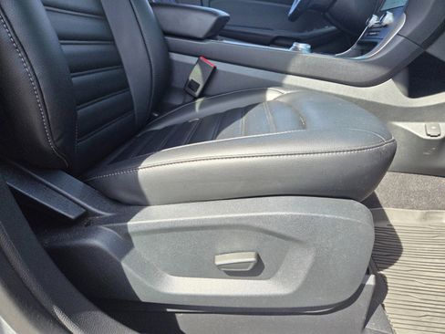 Certified 2024 Ford Edge SEL w/ Convenience Package image 19