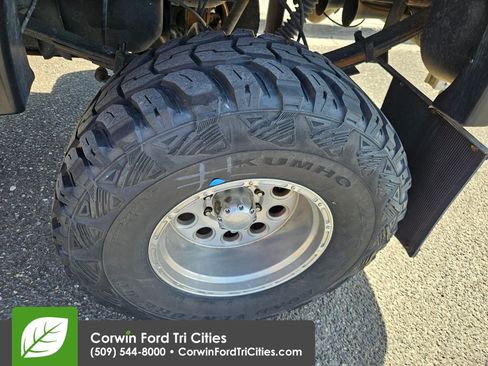 Used 2004 Ford F350 Lariat image 14