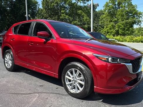 Used 2024 MAZDA CX-5 AWD 2.5 S w/ Preferred Package image 3