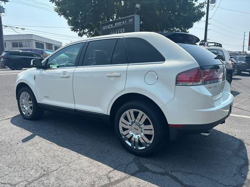Used 2008 Lincoln MKX AWD image 3