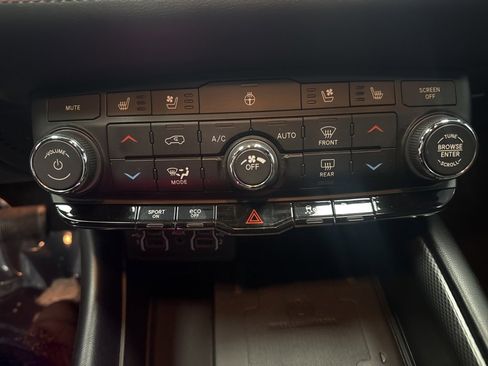 Used 2021 Dodge Durango R/T image 20