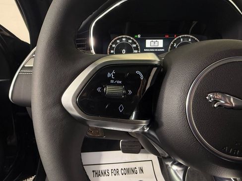 Used 2024 Jaguar XF R-Dynamic SE AWD/4WD image 33