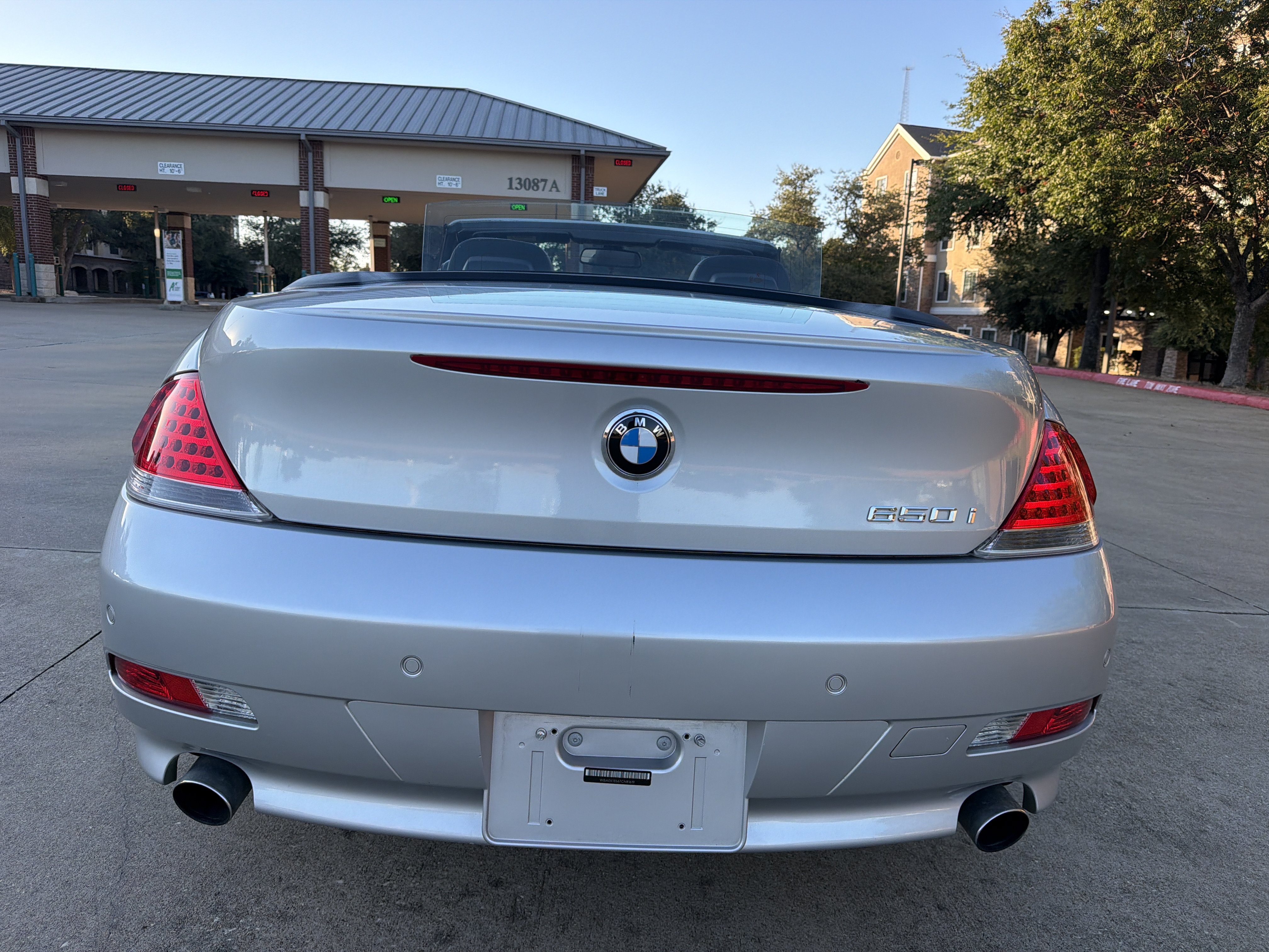 Used 2007 BMW 650i Convertible RWD image 6