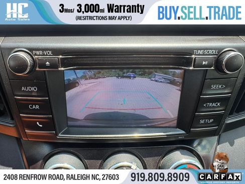 Used 2018 Toyota RAV4 LE w/ All Weather Liner Package AWD/4WD image 30