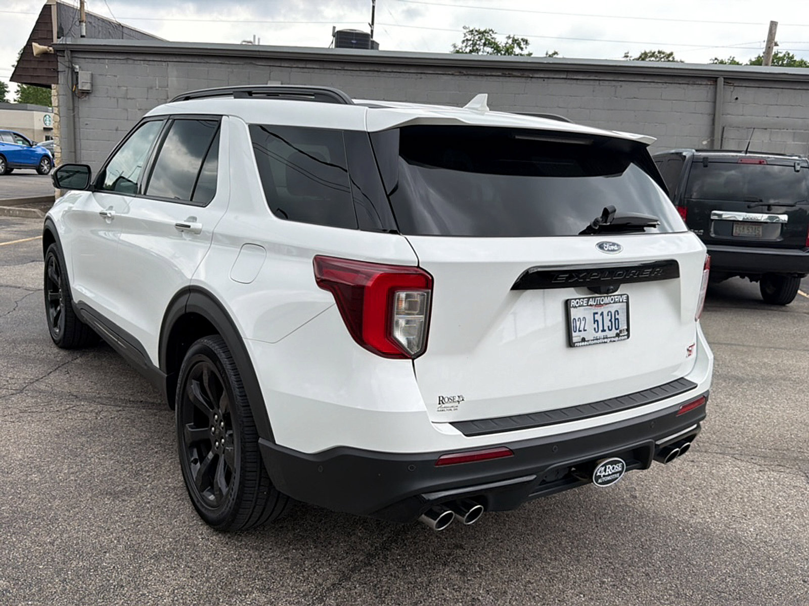 Used 2022 Ford Explorer ST w/ Equipment Group 401A AWD/4WD image 6