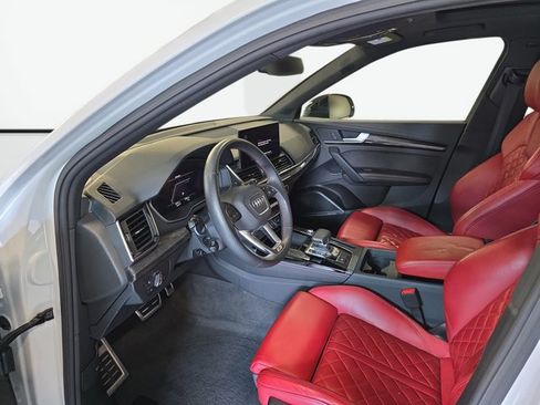 Used 2024 Audi SQ5 Premium Plus w/ Premium Plus Package AWD/4WD image 16