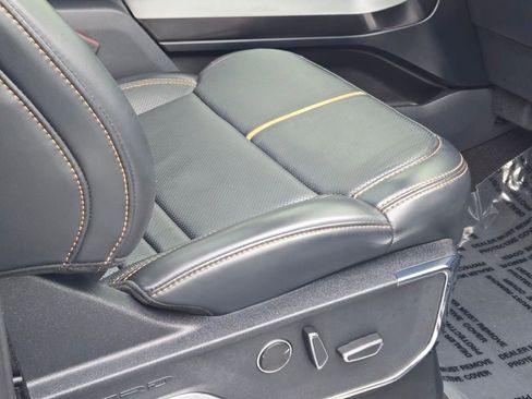 Certified 2022 Ford F150 Platinum w/ Equipment Group 701A High image 6