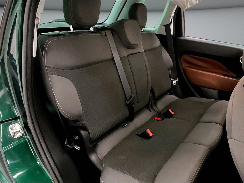 Used 2014 FIAT 500L Trekking w/ Popular Equipment Group FWD image 24