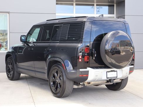 Certified 2025 Land Rover Defender 110 S AWD/4WD image 9
