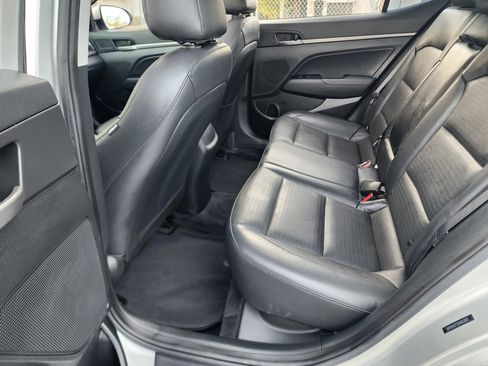 Used 2017 Hyundai Elantra Limited w/ Limited Ultimate Package 05 image 20