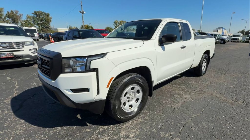 Used 2024 Nissan Frontier S w/ S Utility Package RWD image 4