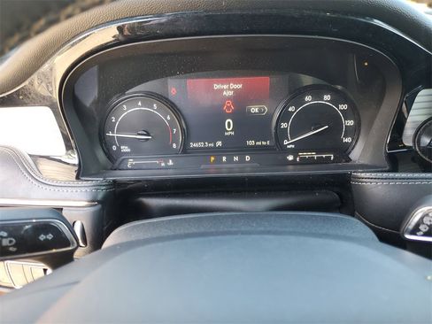 Certified 2022 Lincoln Corsair AWD w/ Equipment Group 101A image 26