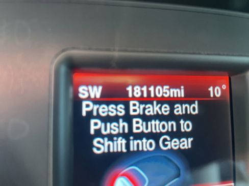 Used 2013 Dodge Charger SXT image 11