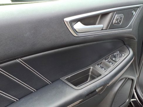 Certified 2022 Ford Edge ST AWD/4WD image 11