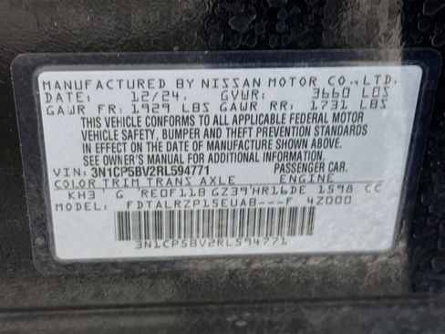 Used 2024 Nissan Kicks S FWD image 12