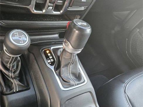 Used 2021 Jeep Wrangler Unlimited Sahara image 16