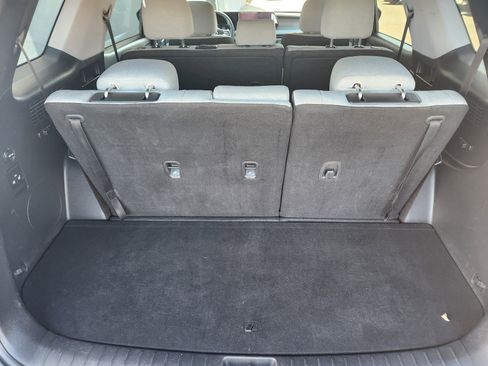 Used 2024 Hyundai Palisade SE image 13