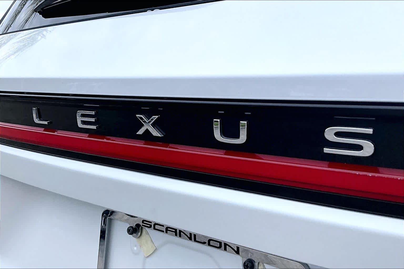 Used 2024 Lexus TX 500h AWD w/ Technology Package image 30
