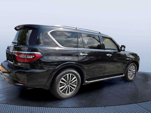 Used 2021 Nissan Armada SL w/ Captain's Chairs Package AWD/4WD image 6