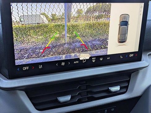 New 2026 Ford Explorer Active w/ Active Comfort Package image 12