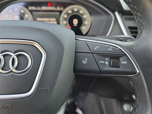 Used 2022 Audi Q5 2.0T Premium Plus image 21