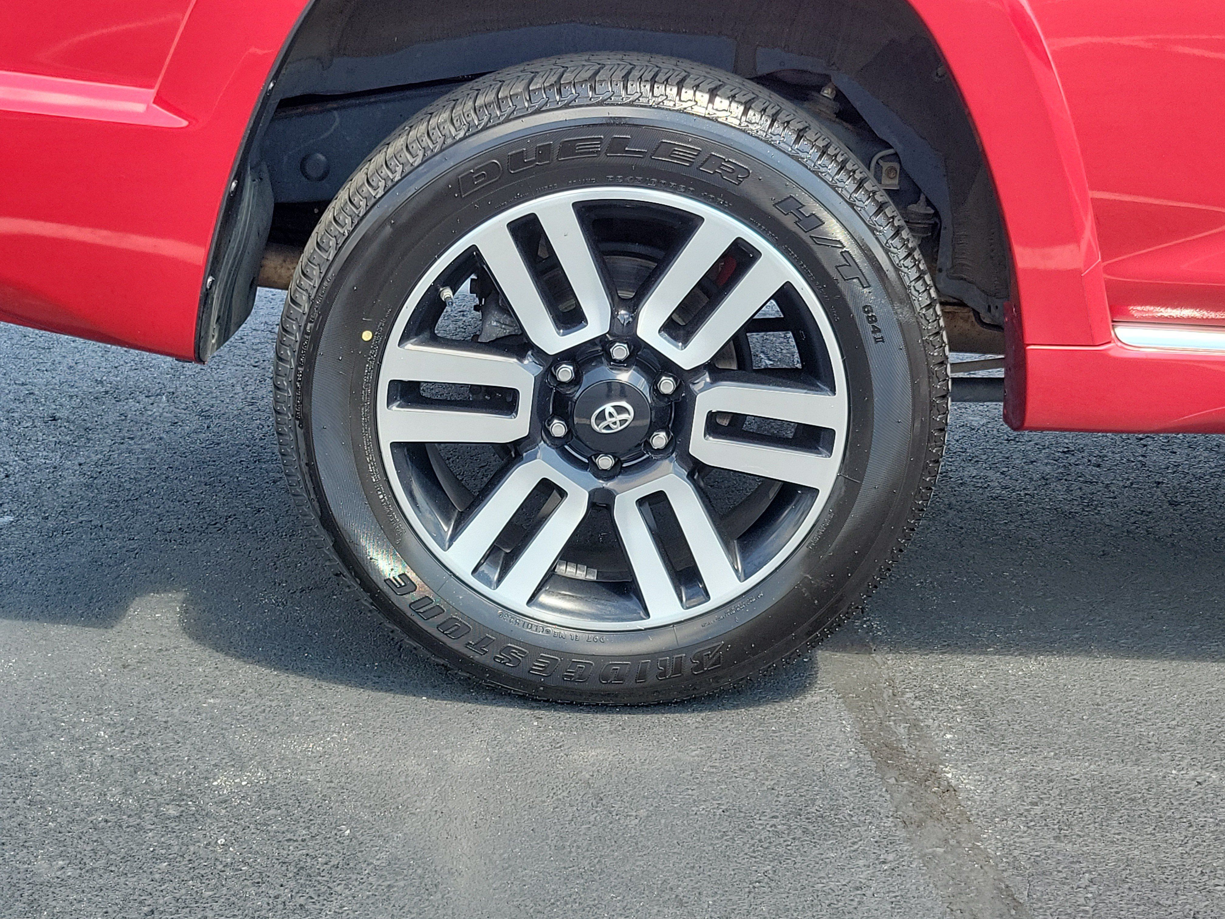Certified 2021 Toyota 4Runner Limited AWD/4WD image 6