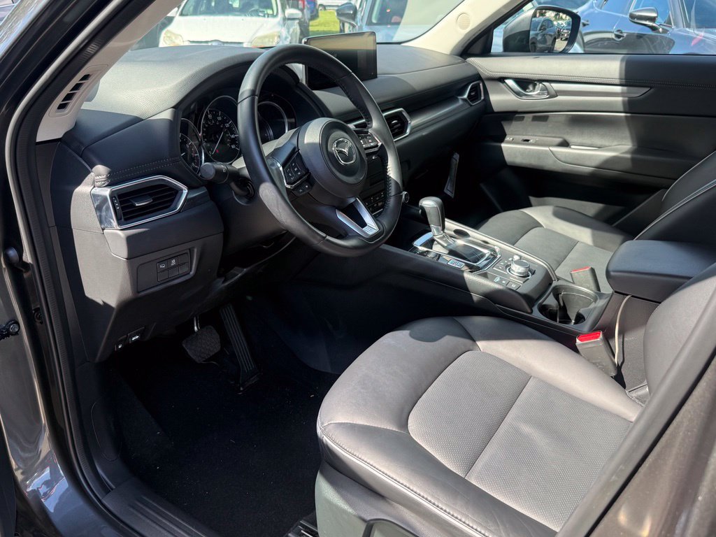 Certified 2025 MAZDA CX-5 AWD 2.5 S w/ Select Package image 16