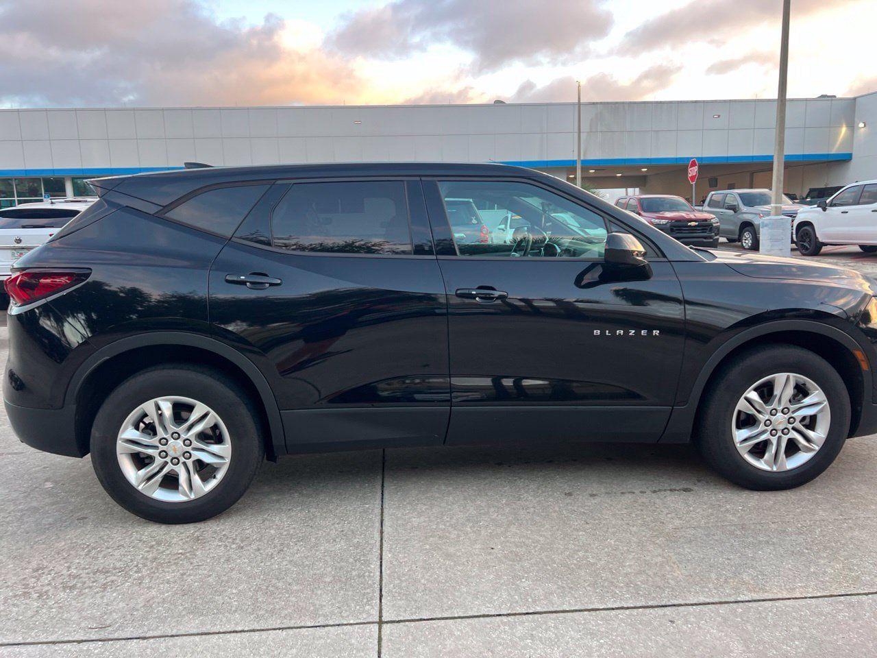 Used 2019 Chevrolet Blazer LT AWD/4WD image 8