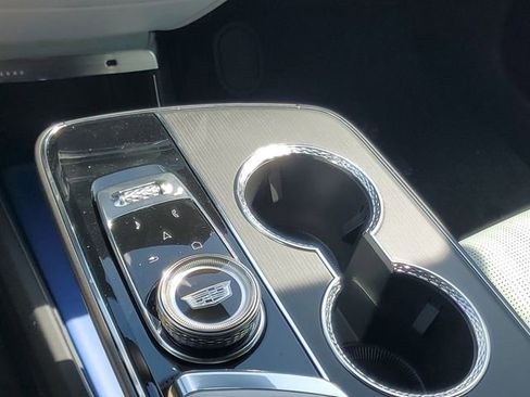 New 2026 Cadillac Lyriq Luxury RWD image 11