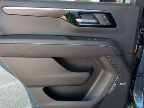 New 2025 Chevrolet Tahoe Premier w/ Sun And Tow Package image 10