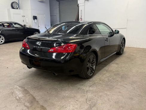 Used 2010 INFINITI G37 Convertible w/ Premium Pkg RWD image 27