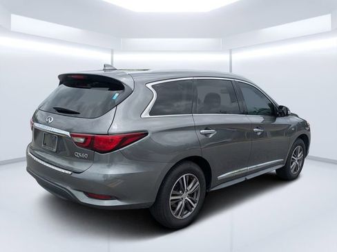 Used 2019 INFINITI QX60 Luxe w/ Essential Package FWD image 3